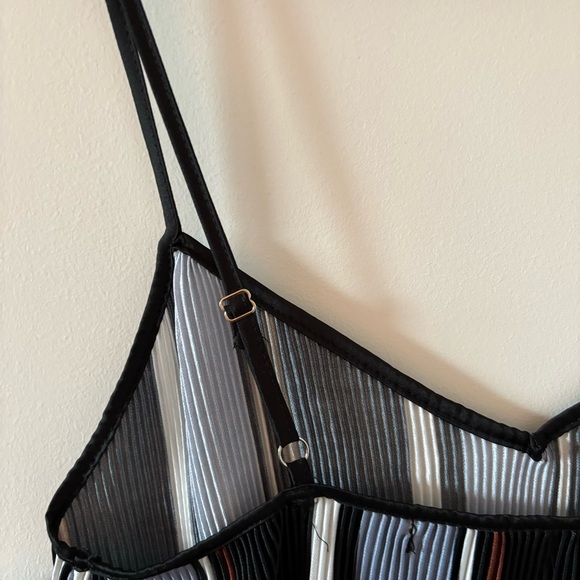 NWOT MISSGUIDED Strappy Striped Midi Dress - Picture 5 of 5